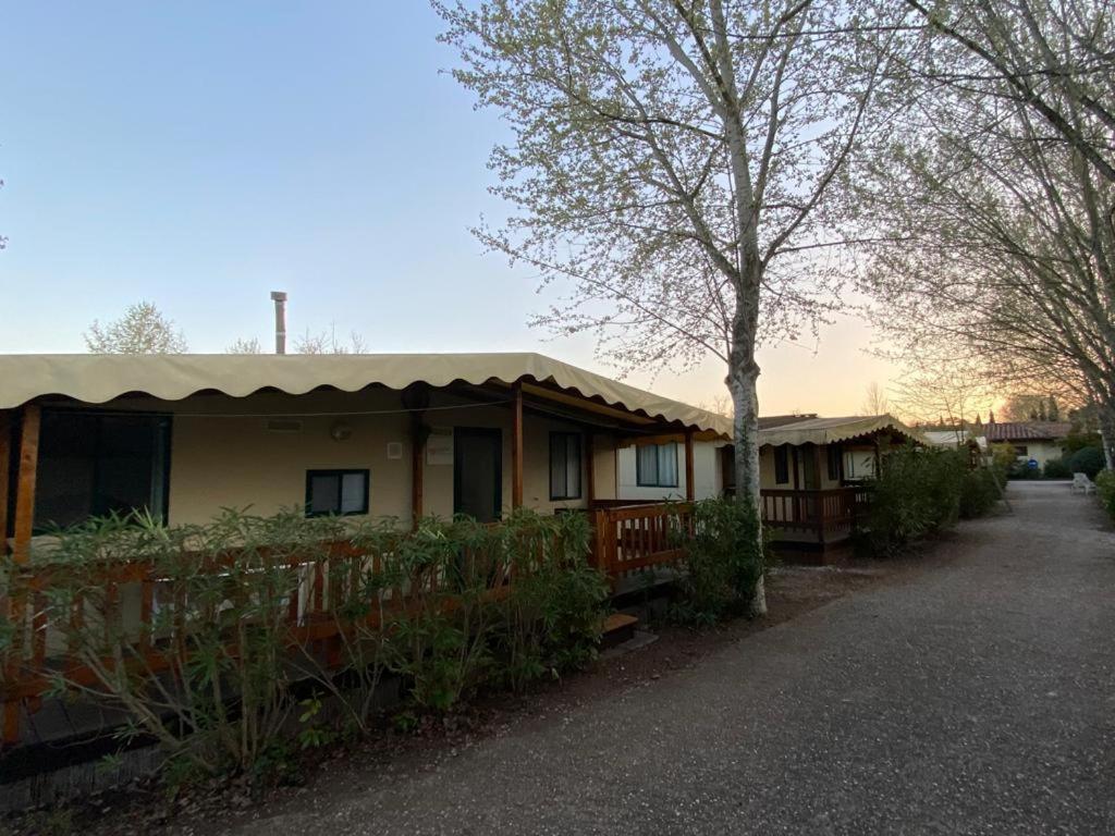 Zona Rosa 5 Chalet Mit Klimaanlage Und Wlan Viareggio Zewnętrze zdjęcie